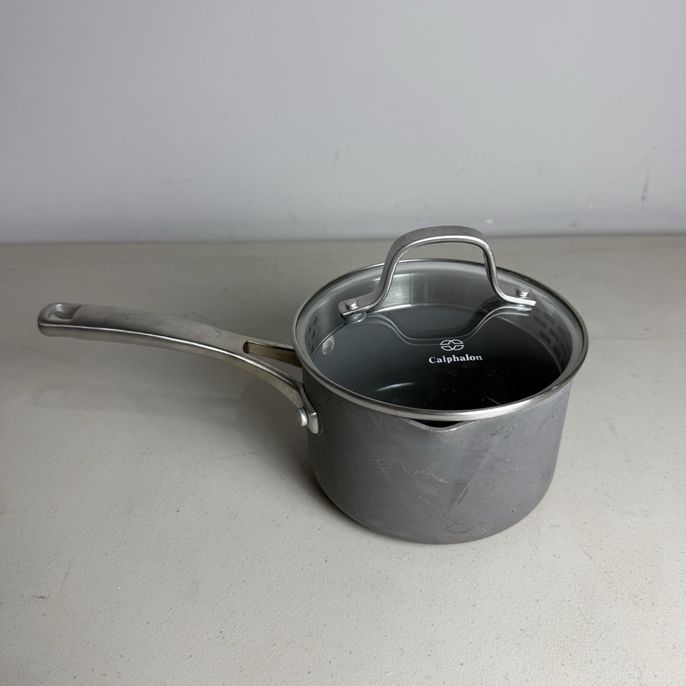 Calphalon Classic 87015 1.5 Qt. Hard-Anodized Nonstick Cookware Saucepan w/ Lid